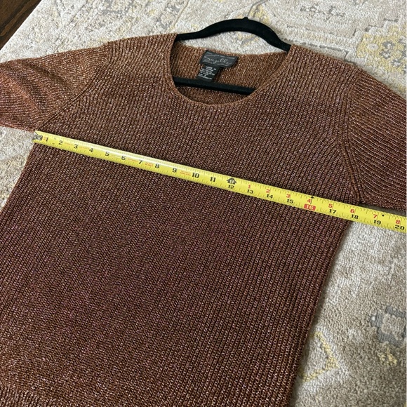 Suzelle Vintage Metallic Bronze Knit Short Sleeve Top - Picture 7 of 9